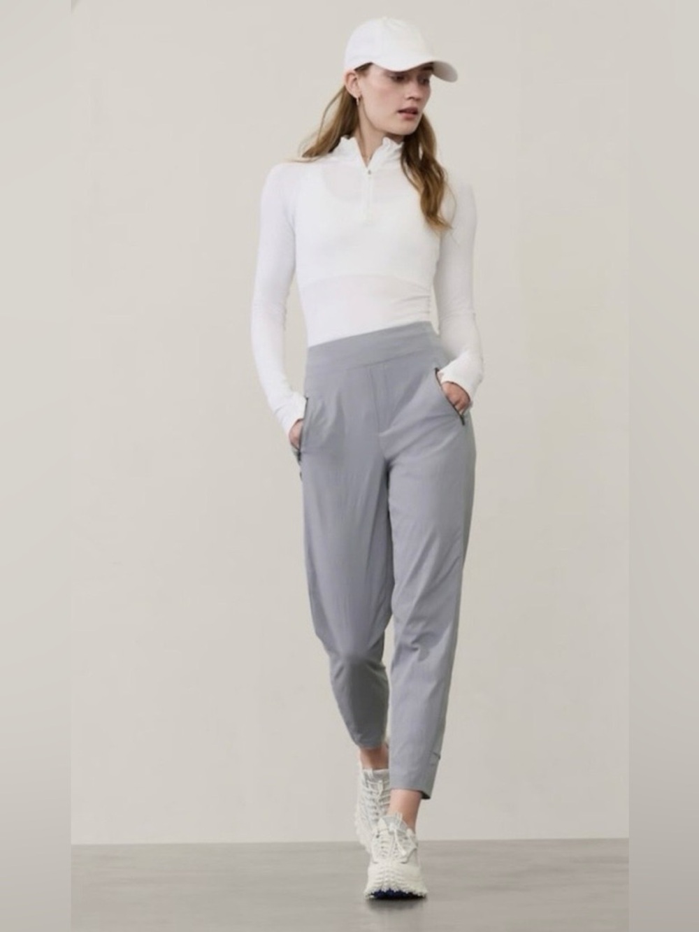 Athleta Trekkie North Jogger Storm Cloud sz 8 style #533655